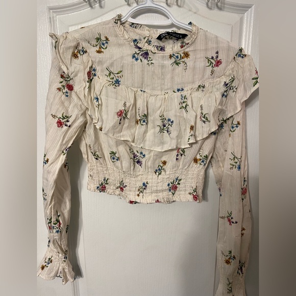 Tops - Zara long sleeve top size M